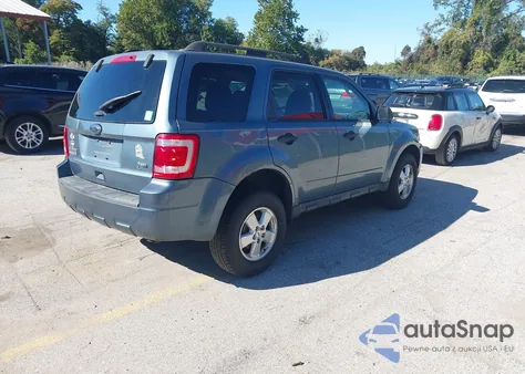 2011 Ford Escape Xlt from USA, damaged, VIN 1FMCU9DG7BKC36063